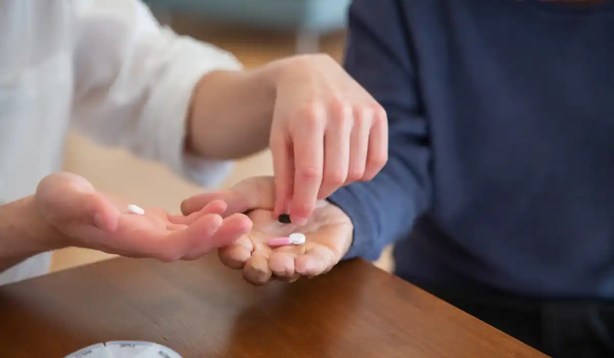 Magnesium Malate Benefits: Uses, Dosage, Side Effects, And Safety